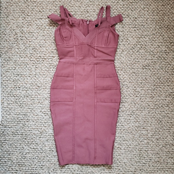 Fashion Nova Mauve Bandage Dress. - Picture 4 of 8